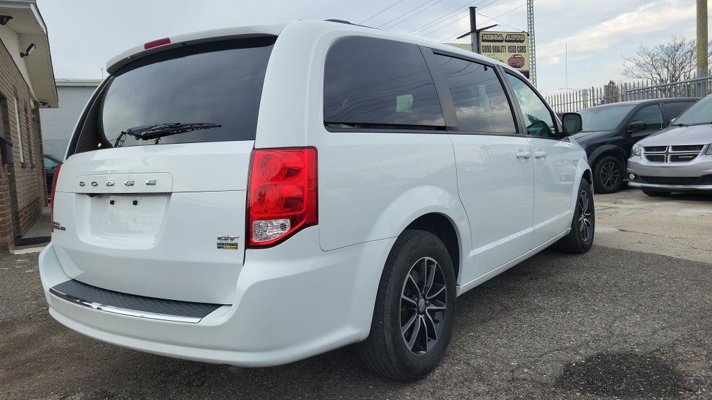 Used 2019 Dodge Grand Caravan GT image 10