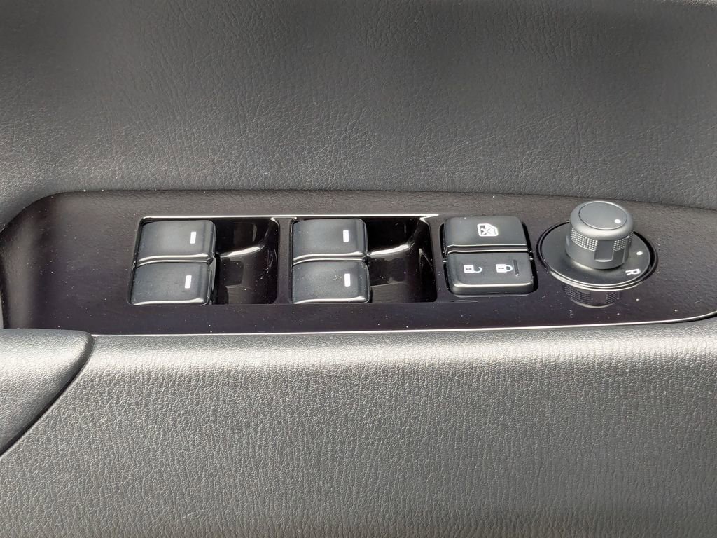 Used 2023 MAZDA CX-5 AWD 2.5 S w/ Preferred Package image 12