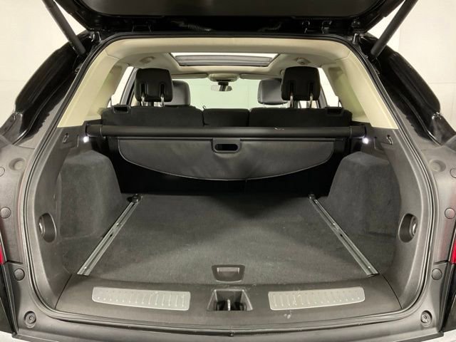 Used 2017 Cadillac XT5 Luxury w/ Driver Awareness Package image 32