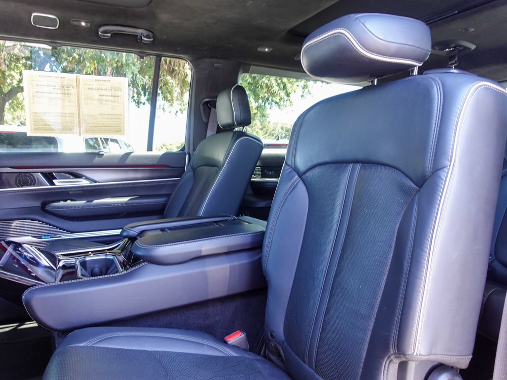 Used 2024 Jeep Grand Wagoneer L Series II w/ Quick Order Packagew 28T AWD/4WD image 26