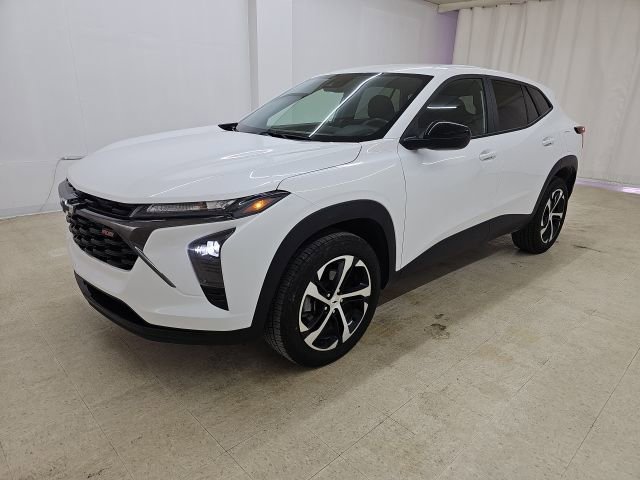 Used 2024 Chevrolet Trax RS w/ Driver Confidence Package image 28