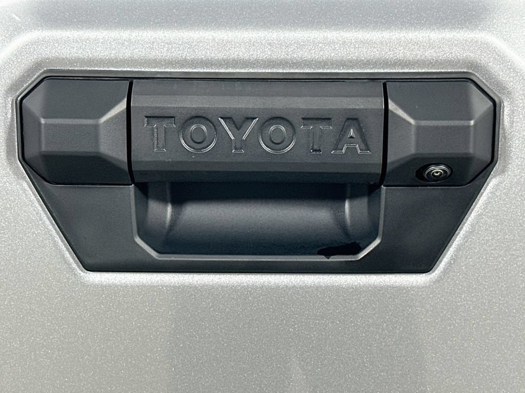New 2026 Toyota Tacoma SR5 AWD/4WD image 21