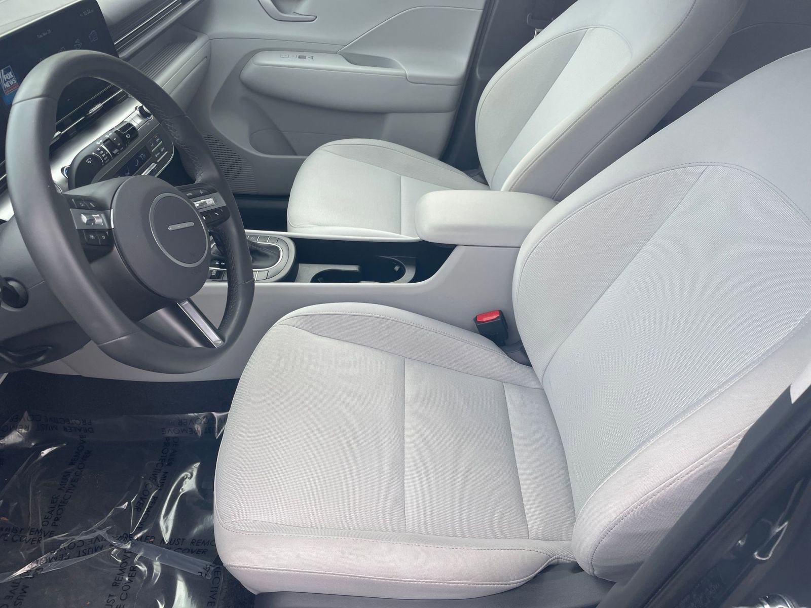 Used 2025 Hyundai Kona SEL image 23