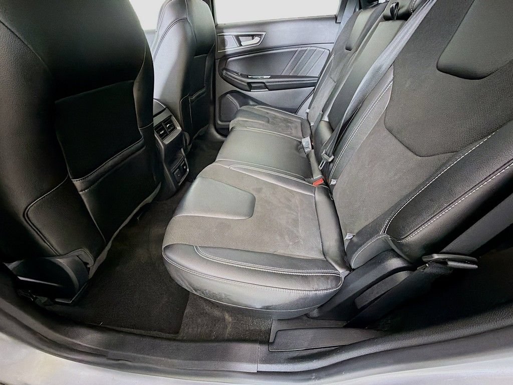 Used 2020 Ford Edge ST w/ Cold Weather Package AWD/4WD image 28