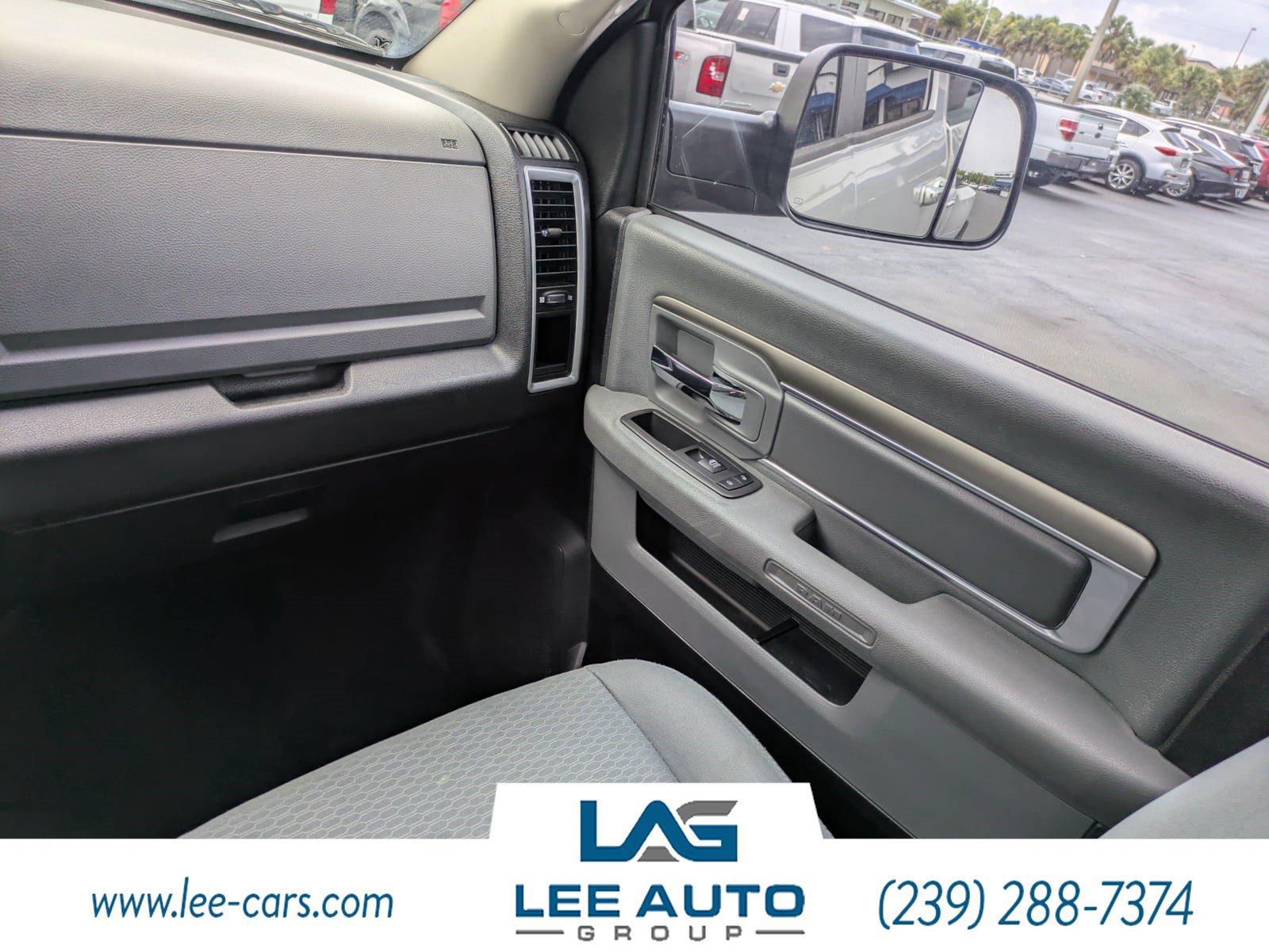 Used 2018 RAM 3500 SLT AWD/4WD image 14