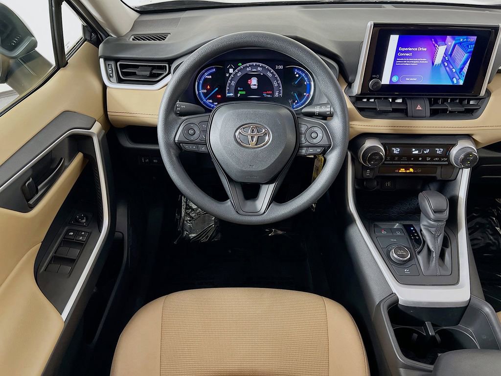 Used 2024 Toyota RAV4 LE AWD/4WD image 20