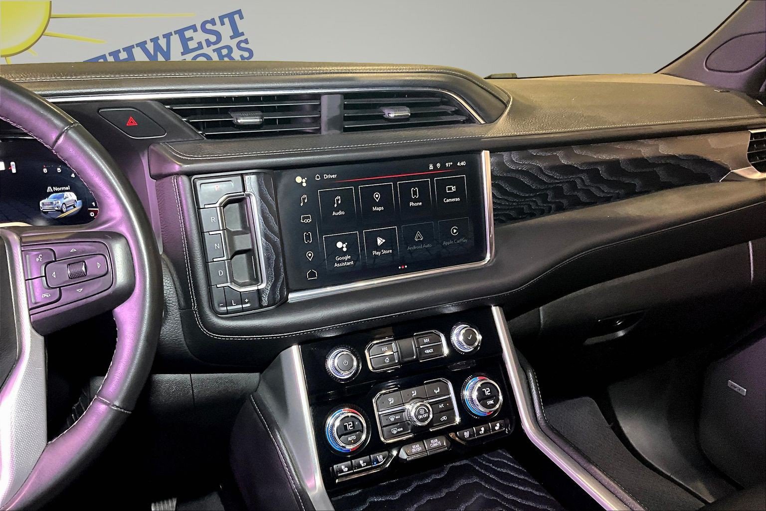 Used 2023 GMC Yukon XL Denali RWD image 10
