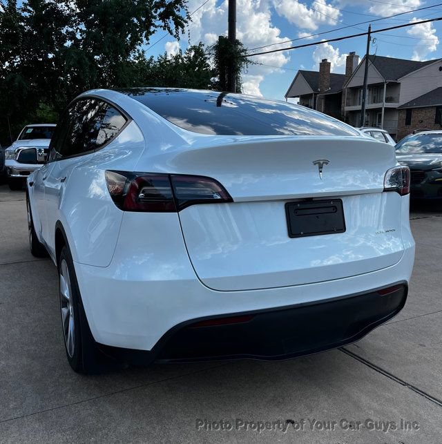 Used 2024 Tesla Model Y Long Range AWD/4WD image 9