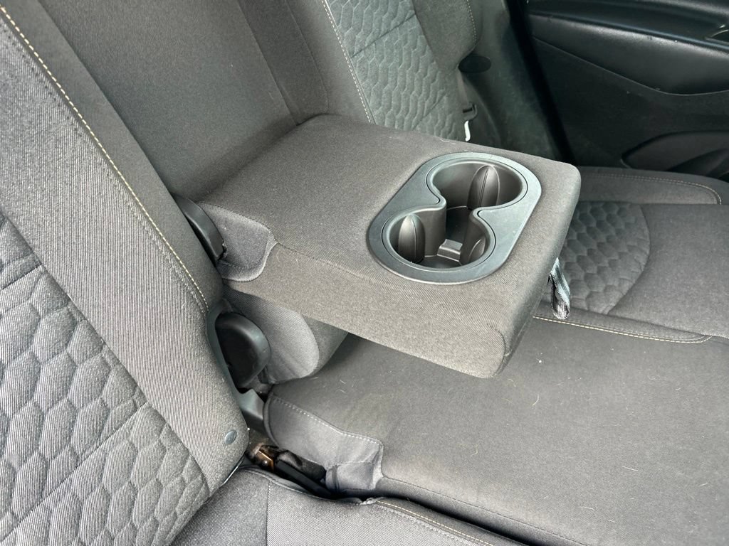 Used 2018 Chevrolet Equinox LT FWD image 46