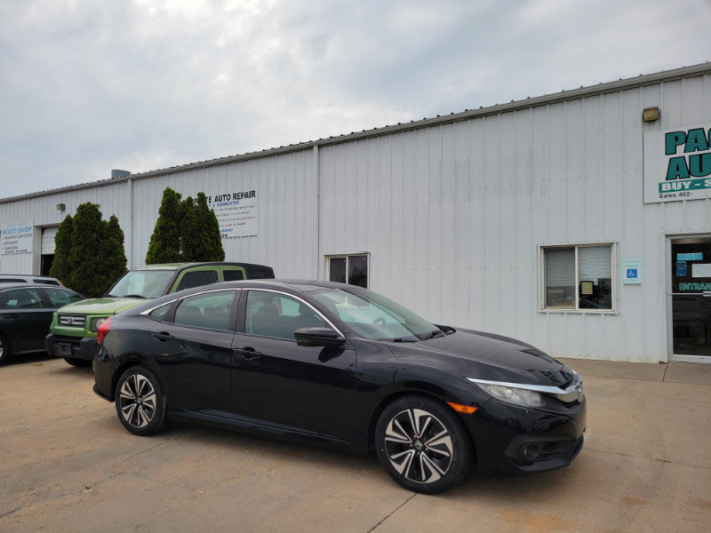 Used 2017 Honda Civic EX-T image 9