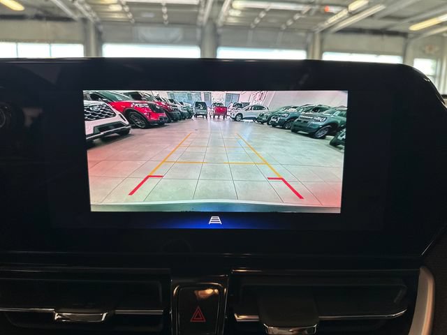 Used 2024 Chevrolet TrailBlazer LT w/ LT Cold Weather Package AWD/4WD image 28