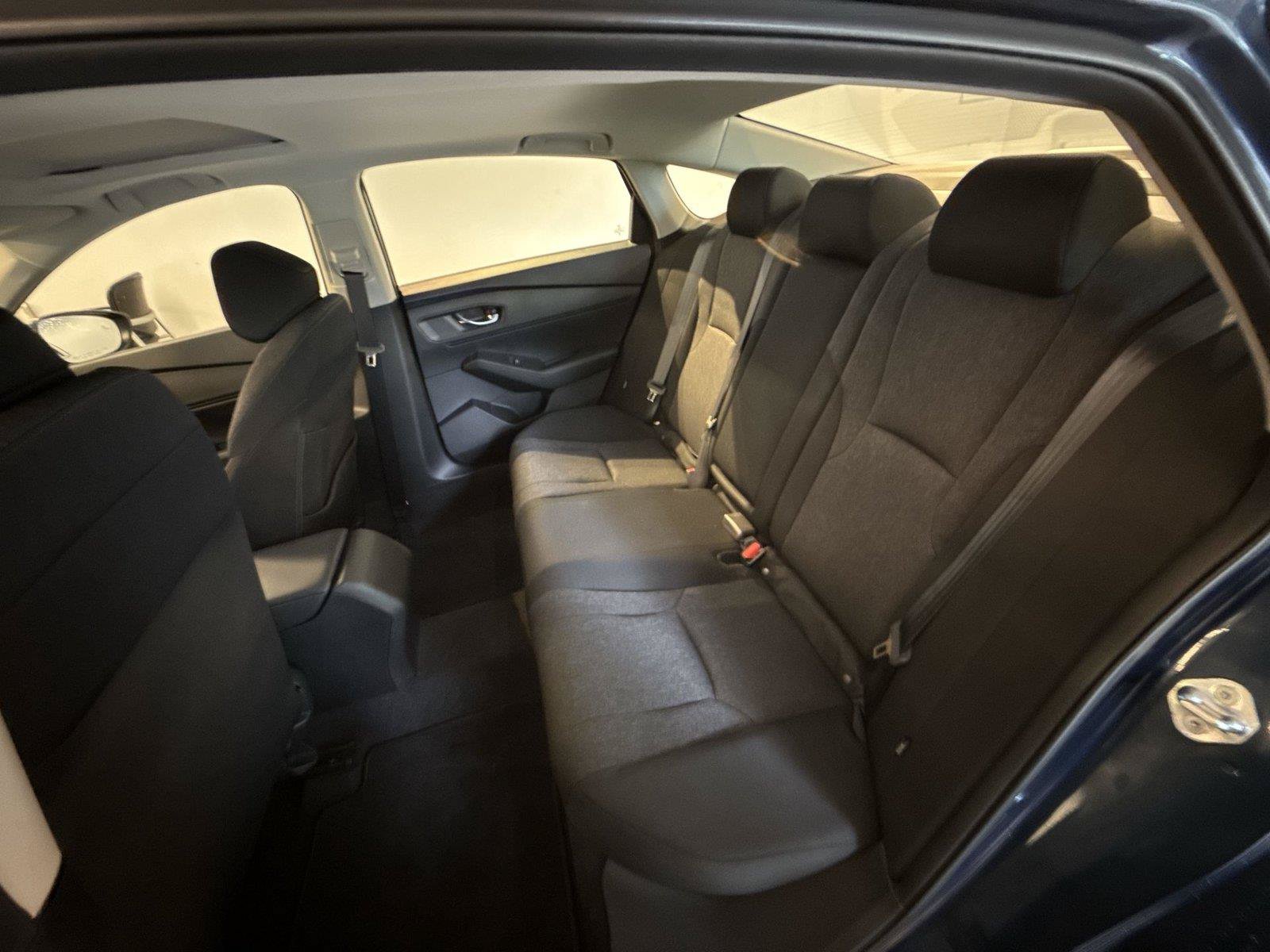 Used 2023 Honda Accord EX image 25
