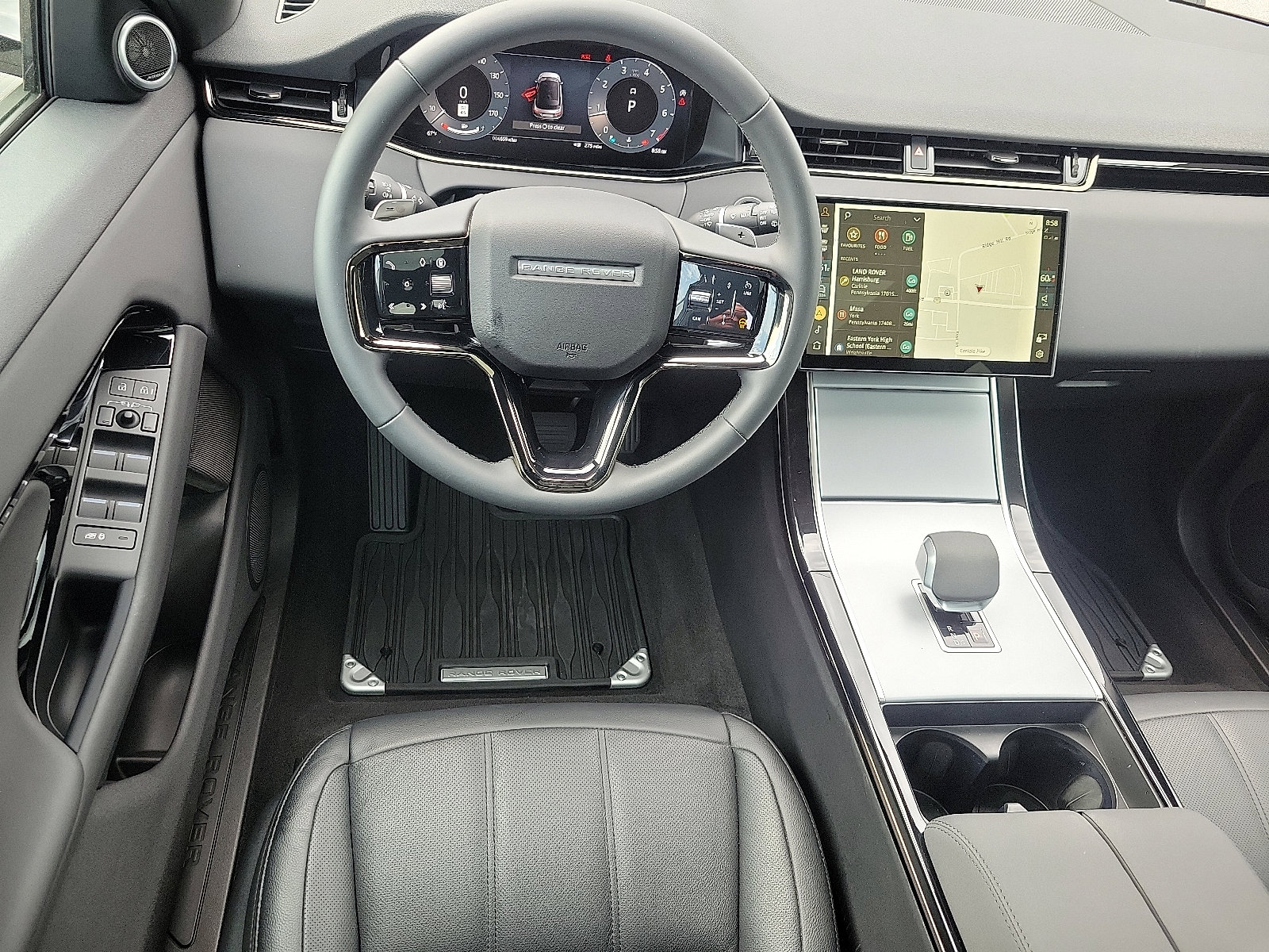 Used 2024 Land Rover Range Rover Evoque S image 10