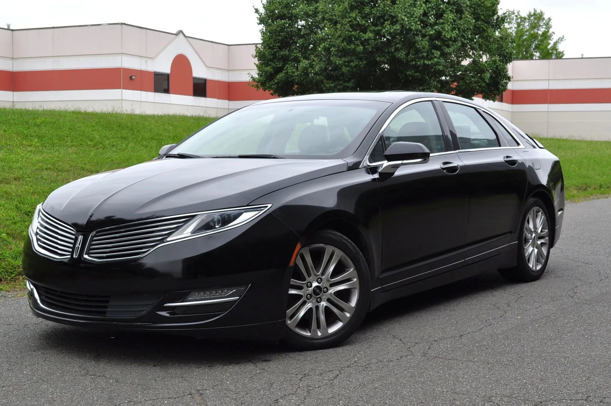 Used 2016 Lincoln MKZ AWD w/ Equipment Group 300A Reserve
