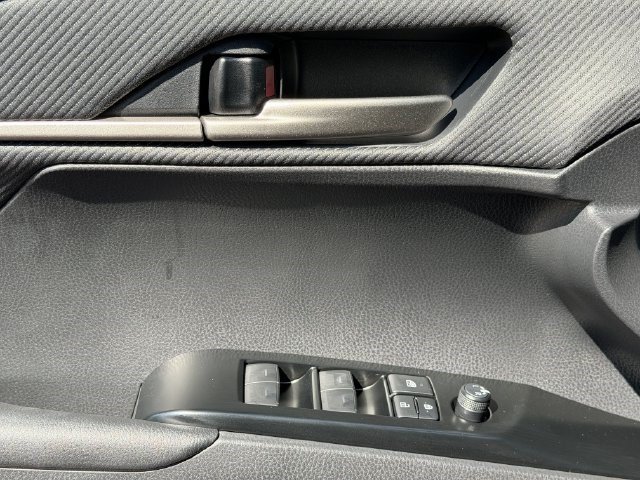 New 2026 Toyota Camry SE w/ Convenience Package FWD image 21