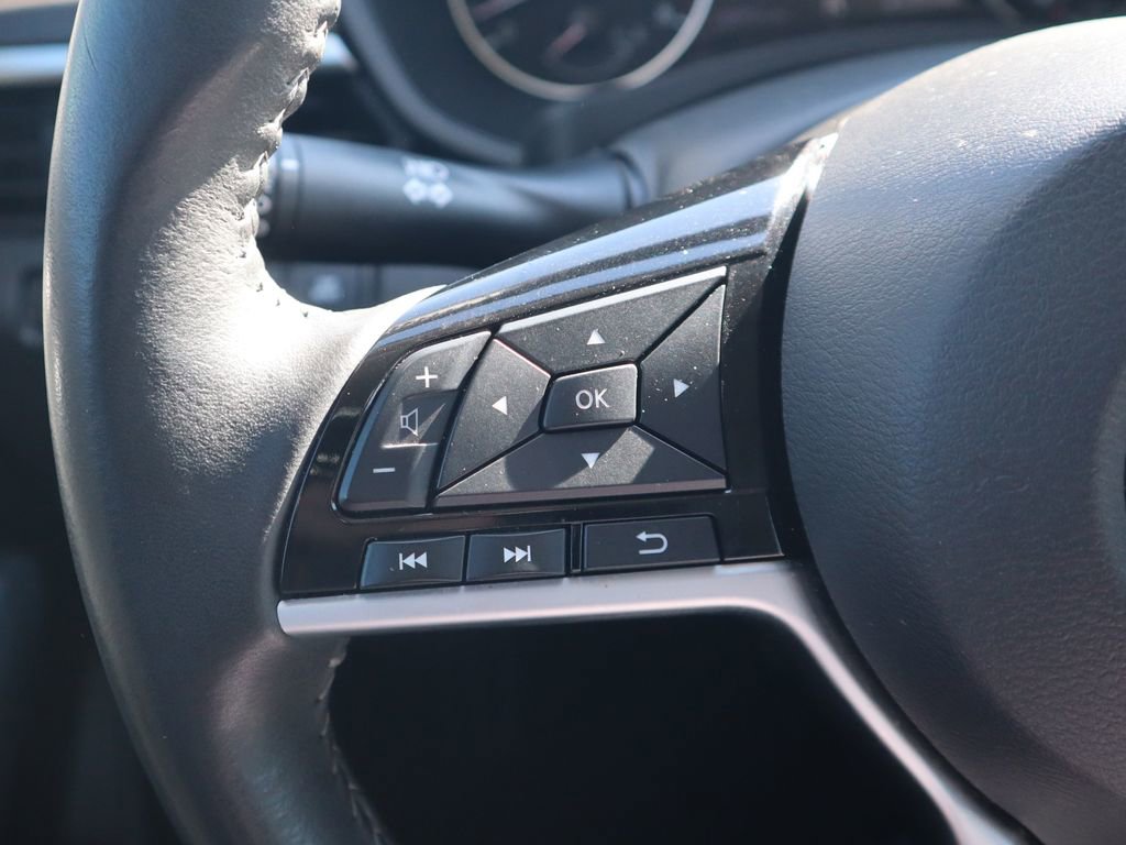 Used 2025 Nissan Altima 2.5 SV w/ SV Premium Package image 22