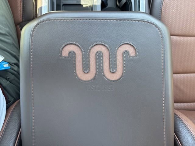 Used 2025 Ford F250 King Ranch w/ Chrome Package image 33