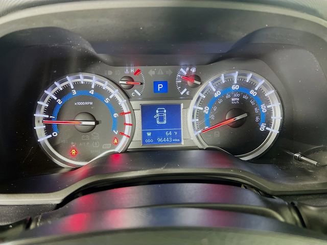 Used 2018 Toyota 4Runner SR5 image 15