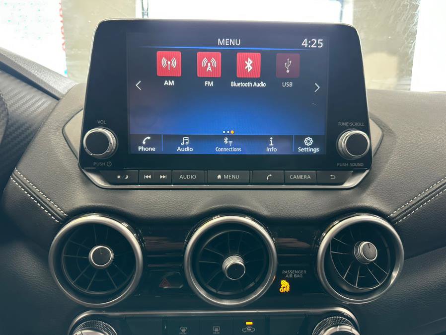 Used 2024 Nissan Sentra SV FWD image 38