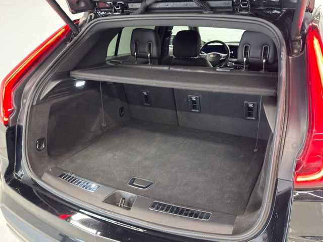 Used 2025 Cadillac XT4 Premium Luxury AWD/4WD image 7
