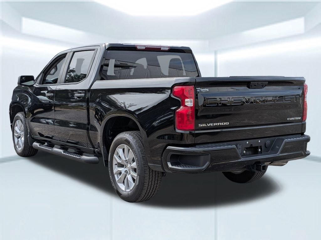 Used 2023 Chevrolet Silverado 1500 Custom image 4