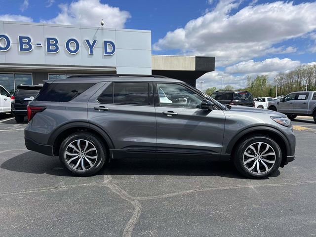 New 2026 Ford Explorer ST-Line AWD/4WD image 8