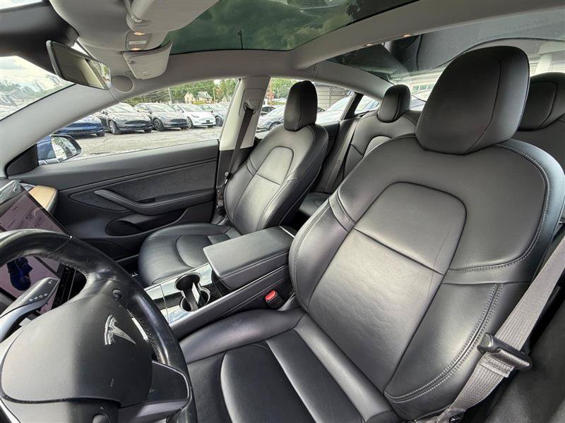 Used 2018 Tesla Model 3 Long Range RWD image 9