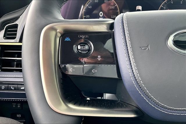 Certified 2026 INFINITI QX80 4WD image 18