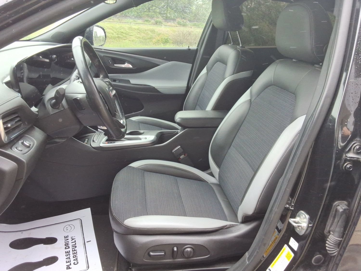 Used 2024 Buick Envista Preferred w/ Convenience I Package FWD image 28