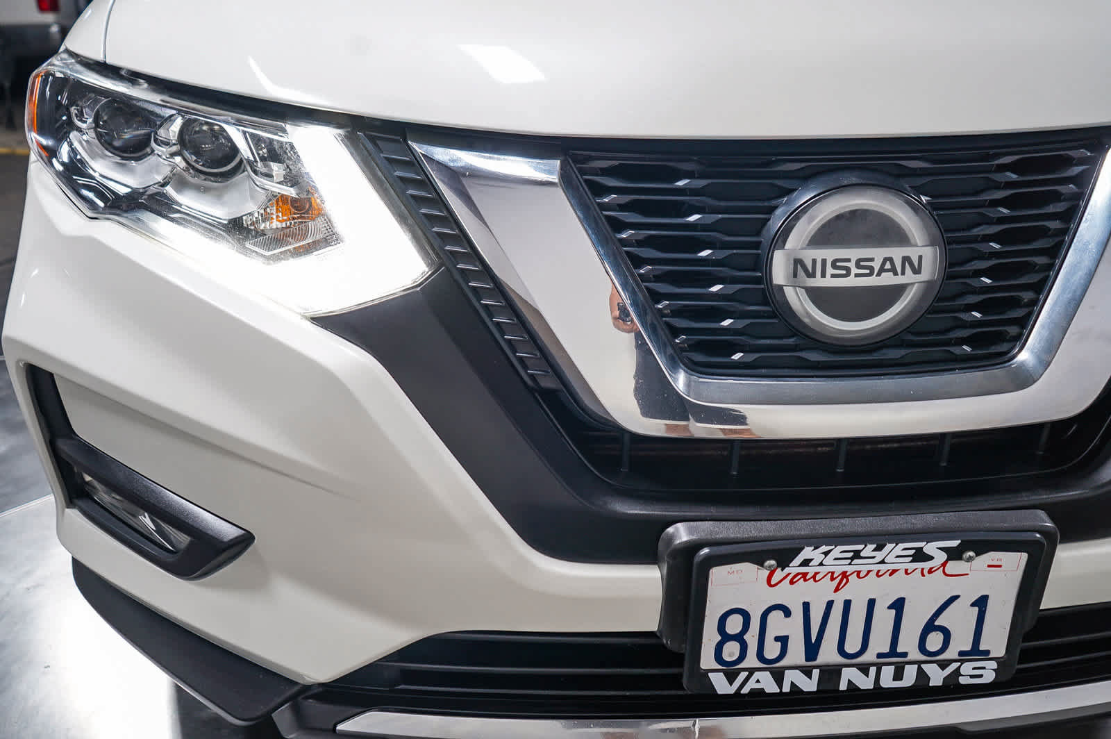 Used 2019 Nissan Rogue SL w/ Premium Package FWD image 10