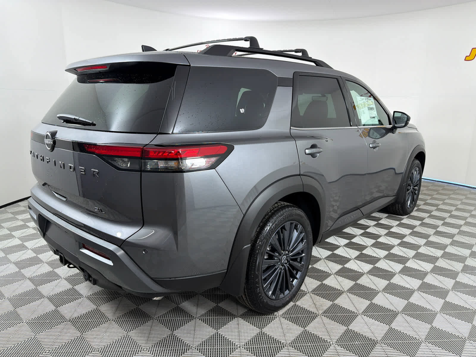 New 2026 Nissan Pathfinder SL w/ SL Premium Package image 6