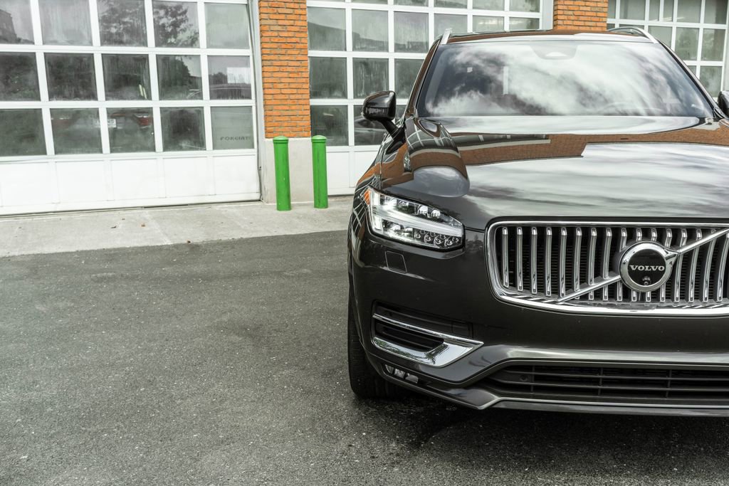 Used 2024 Volvo XC90 B6 Ultimate w/ Protection Package Premier AWD/4WD image 34