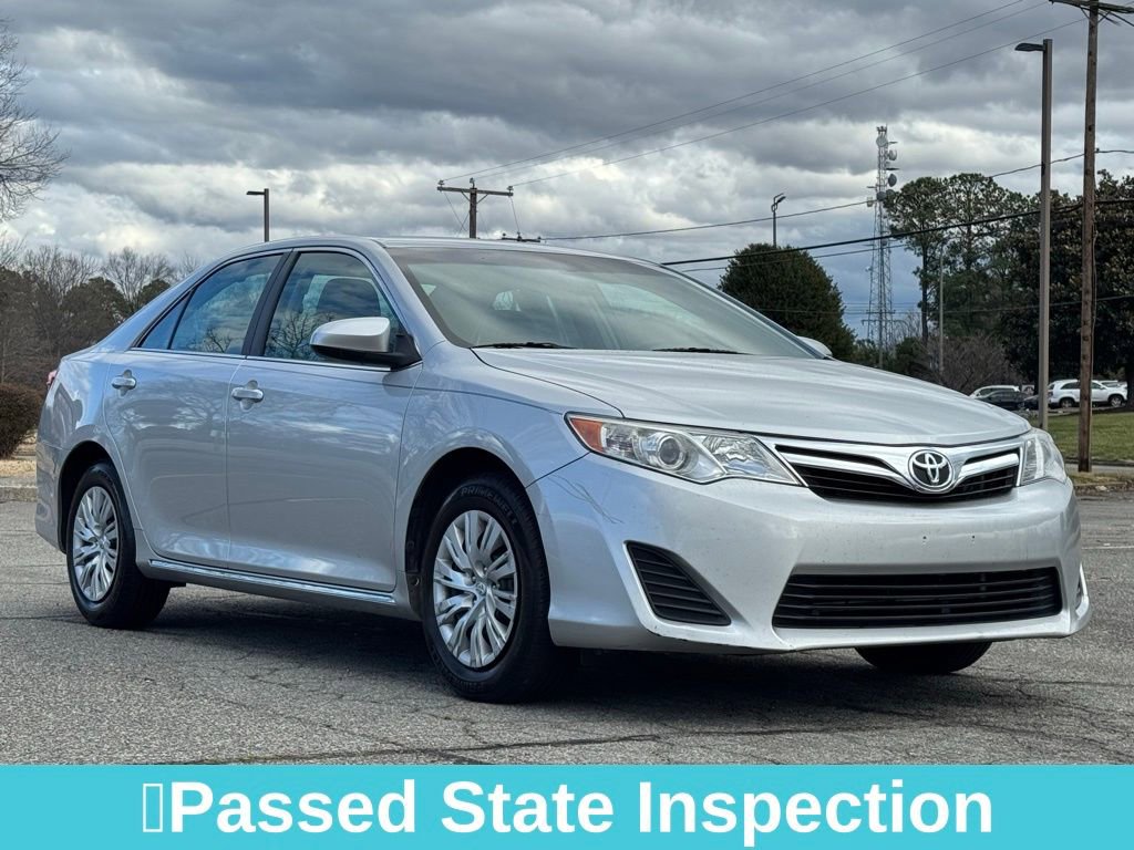 Used 2012 Toyota Camry LE image 12