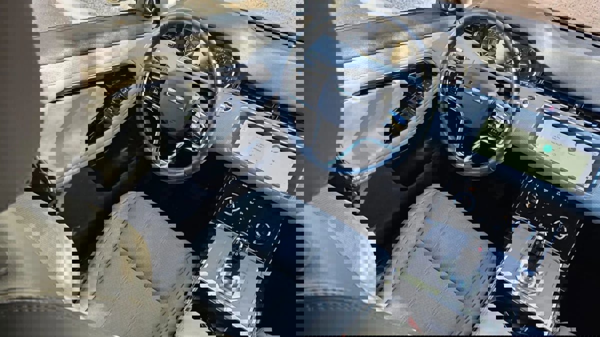 Used 2021 Land Rover Range Rover Evoque S image 30