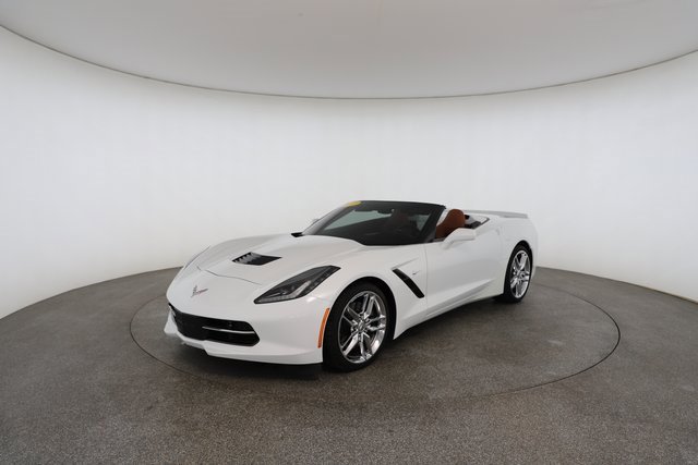 Used 2017 Chevrolet Corvette Stingray Convertible image 2