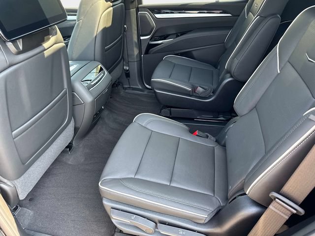 New 2026 Cadillac Escalade Sport w/ Touring Package AWD/4WD image 15