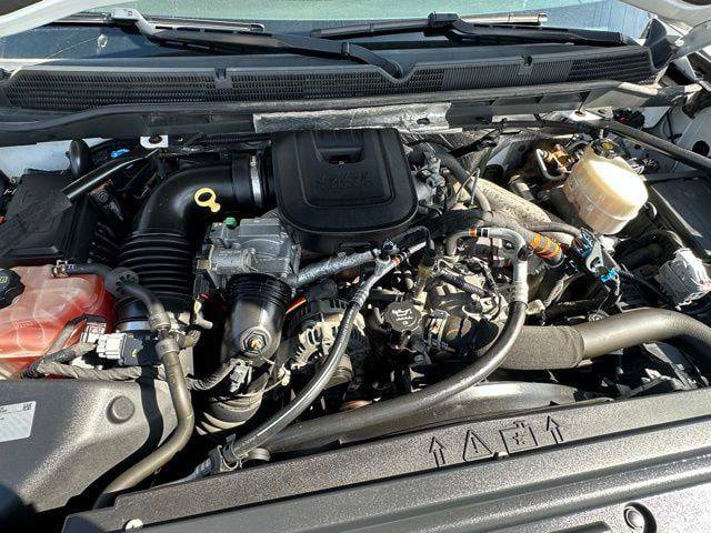 Used 2015 GMC Sierra 3500 Denali image 33