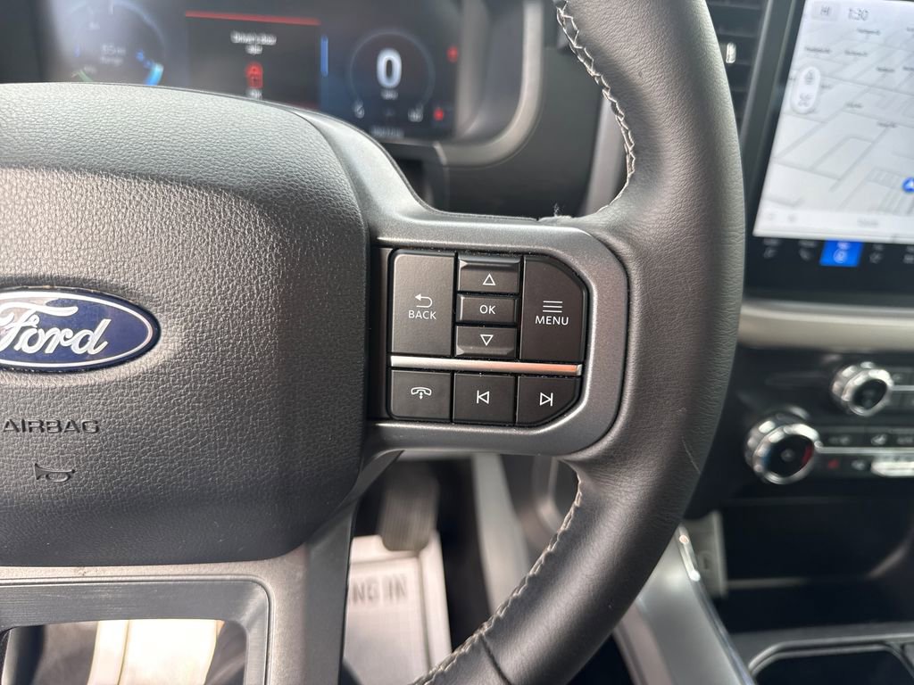 Used 2025 Ford F150 Lightning XLT AWD/4WD image 32