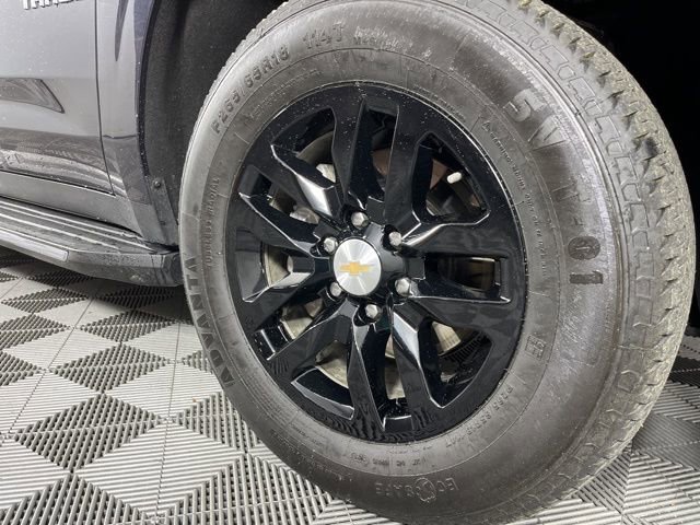 Used 2024 Chevrolet Tahoe LT RWD image 14
