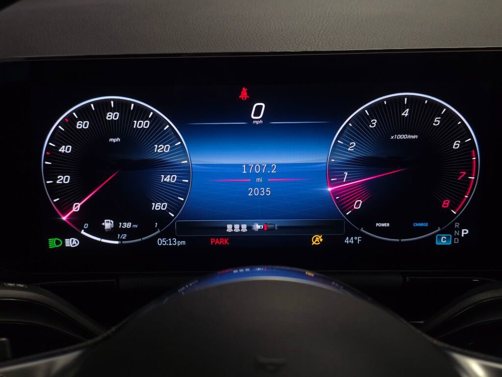 Used 2026 Mercedes-Benz GLA 250 4MATIC image 37