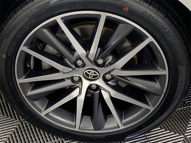 Used 2023 Toyota Camry XLE image 27