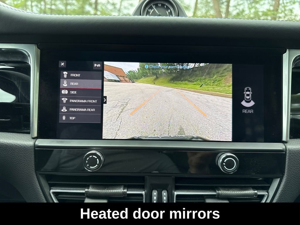 Used 2023 Porsche Macan image 18