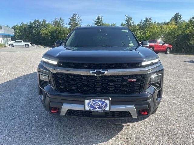 New 2026 Chevrolet Traverse Z71 w/ LPO, Floor Liner Package AWD/4WD image 2