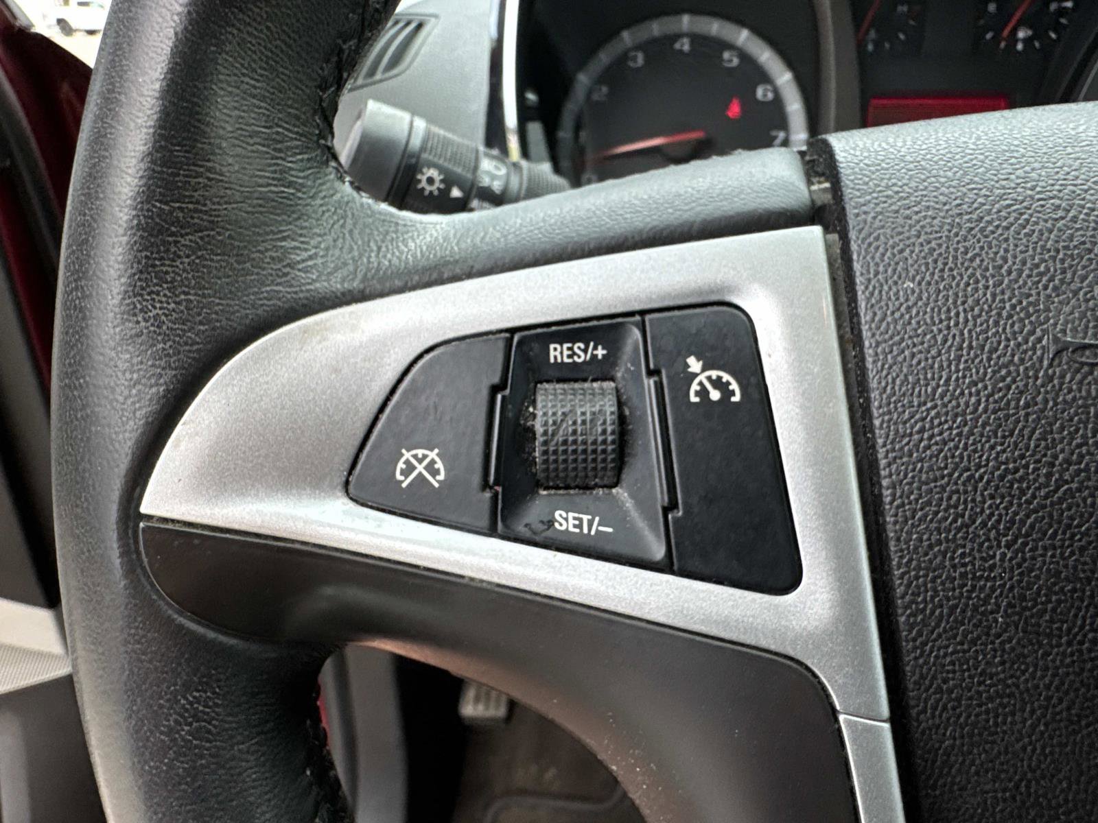 Used 2011 GMC Terrain SLT FWD image 36