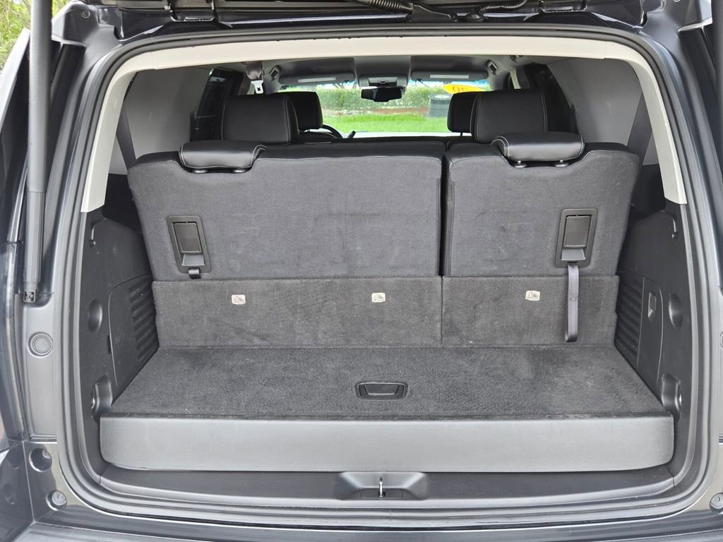 Used 2020 GMC Yukon SLE w/ SLE Value Package image 13