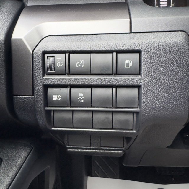 Used 2025 Toyota 4Runner SR5 image 24