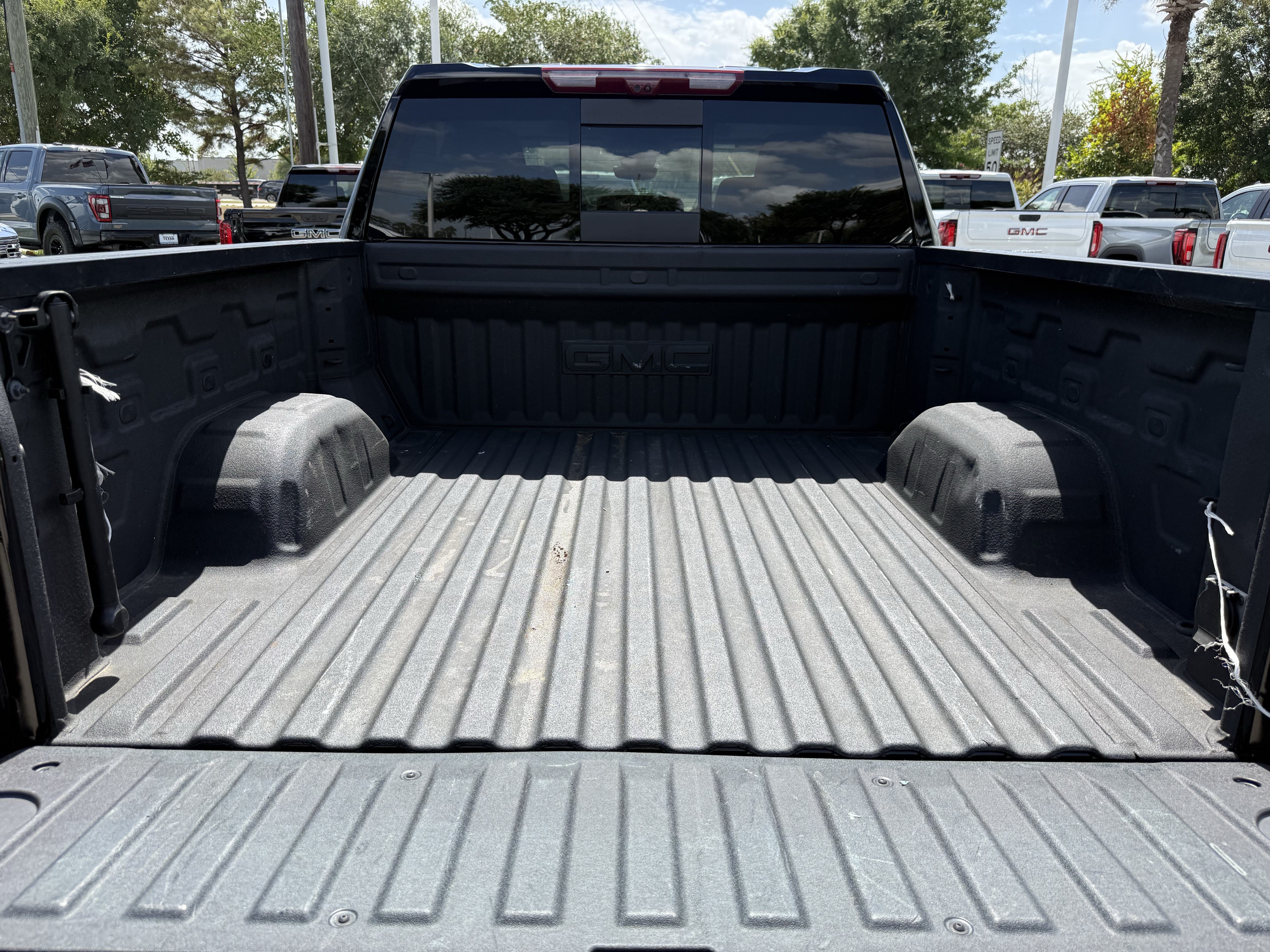 Used 2025 GMC Sierra 1500 Denali w/ Denali Reserve Package AWD/4WD image 31
