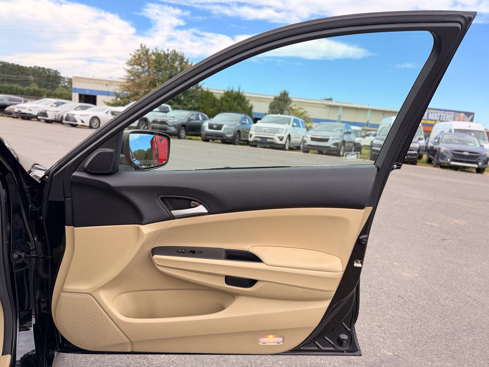 Used 2012 Honda Accord LX image 19