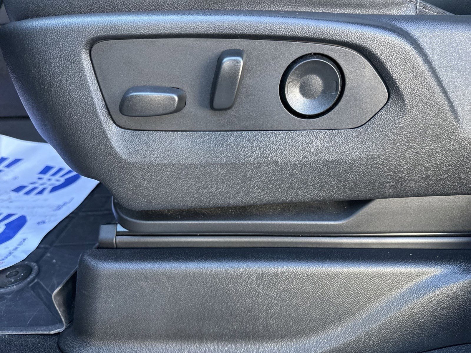 Used 2023 Chevrolet Tahoe Z71 image 14