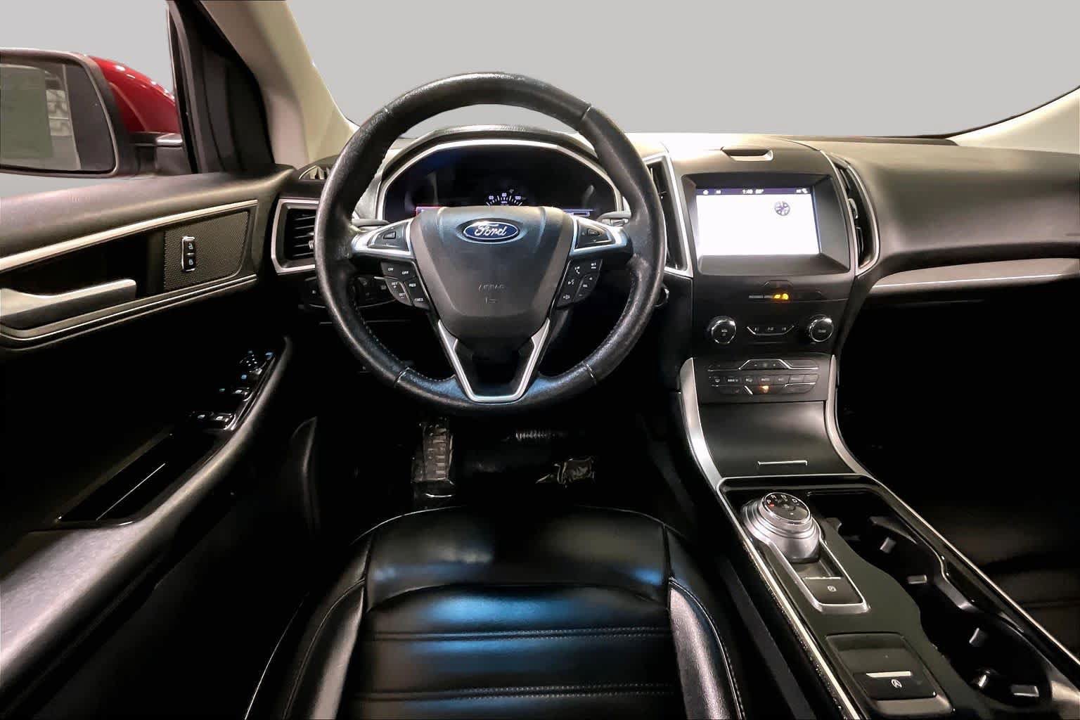 Used 2019 Ford Edge SEL w/ Equipment Group 201A AWD/4WD image 6